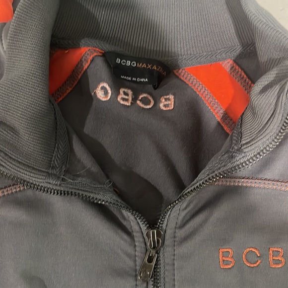 BCBG Max Azaria Women’s Athletic Full Zip jacket and pants track suit size L - Picture 2 of 6